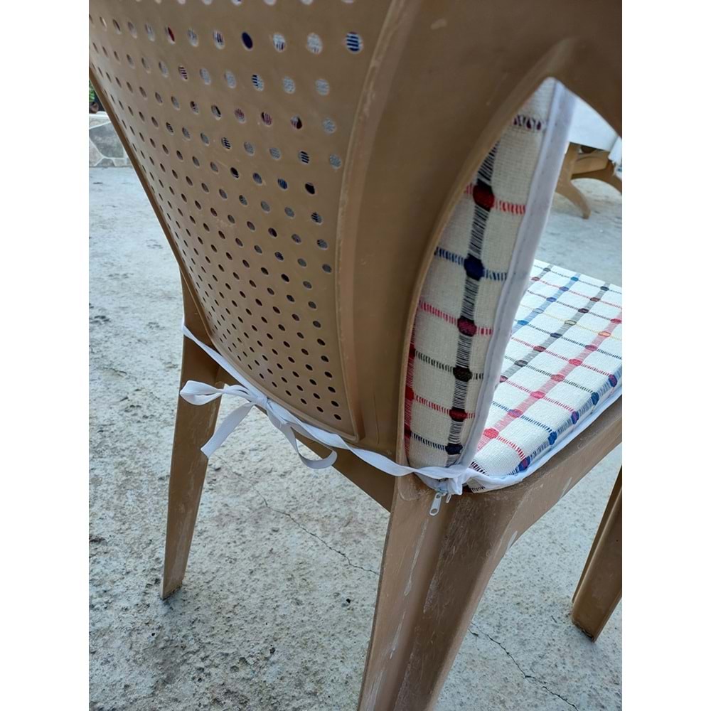 4 Adet Buldan Arkalıklı Sandalye Minderi, Midi Boy (Kalınlık 3,5cm)-Karışık Renkli