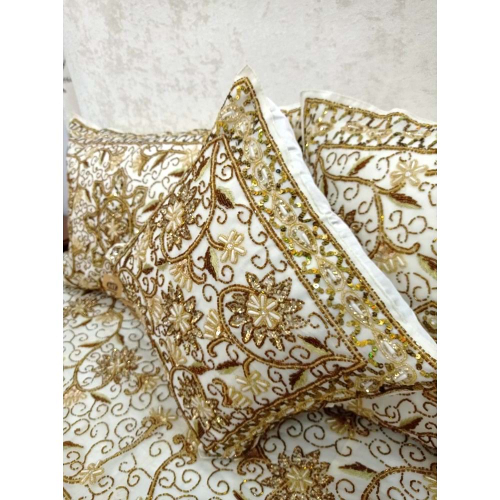 Pullu Boncuklu Ağır İşlemeli Otantik Çift Kişilik Yatak Örtüsü (240x270)-Gold