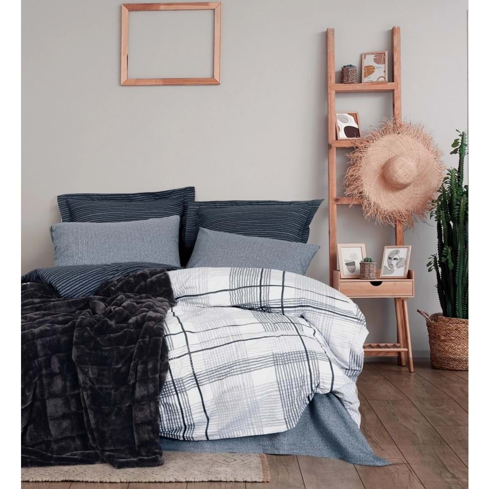 Cotton Box Trim Kürk Battaniyeli Çift Kişilik Nevresim Takımı-Smooth Siyah