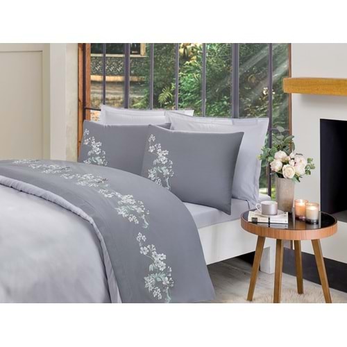 Özdilek Akfil Boutique -Cozy Antrasit- Çift Kişilik Nevresim Takımı (4 Yastık Kılıflı)