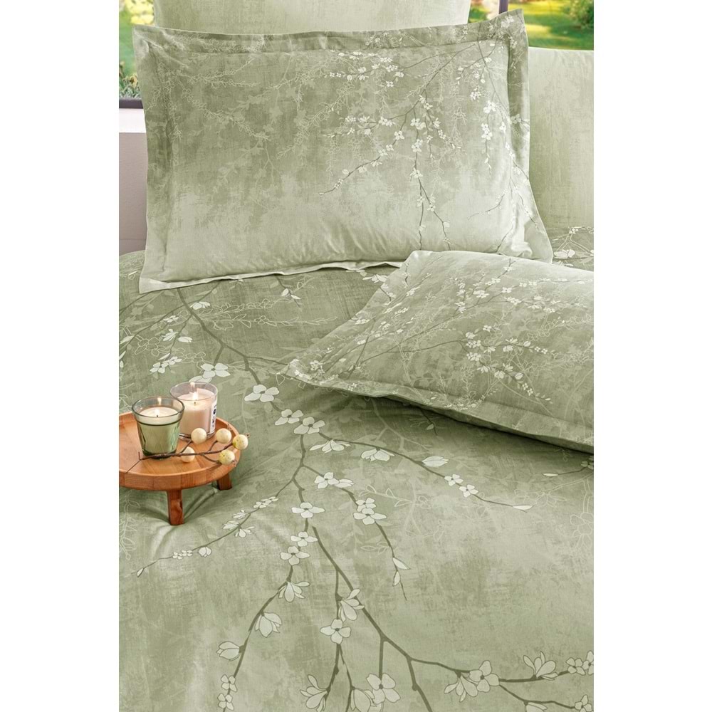 Özdilek Ranforce -White Sakura Yeşil- Lastikli Çarşaflı Battal Boy Çift Kişilik Nevresim Takımı