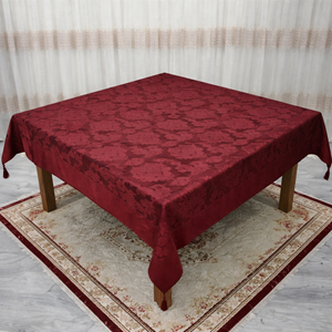 Mandaş Milanyum kaymaz şönil masa örtüsü 170*170 bordo