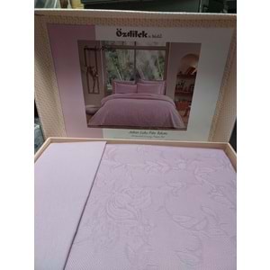 Özdilek Rf -Pembe- Jakar Lux (Z) Çift Kişilik Pike Takımı (4 Yastık Kılıflı)