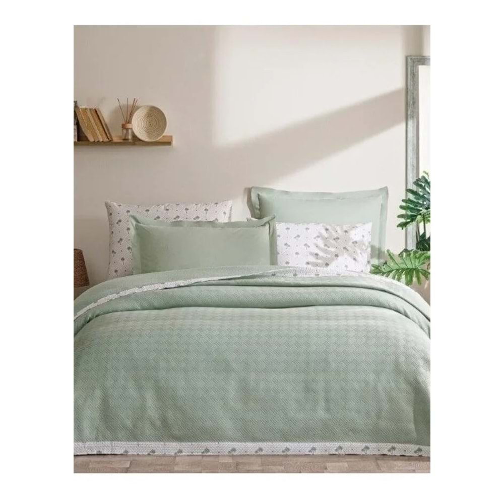 Özdilek Rf -Yeşil- Jakar Biyeli (Z) Tek Kişilik Pike Takımı (2 Yastık Kılıflı)