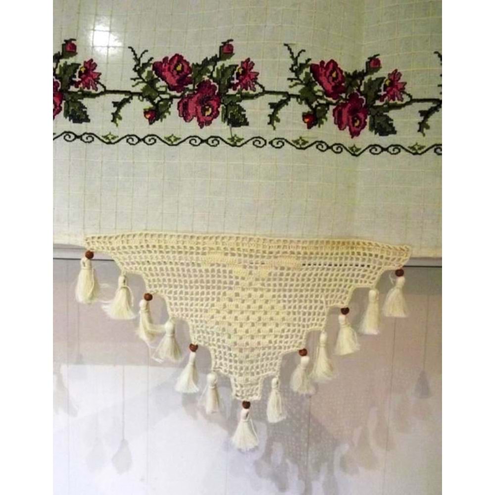 Mandaş Buldan Kanaviçe İşlemeli Dış Balkon perdesi 200x60 cm Kırmızı